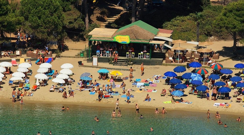 Imagen de los exteriores del Hotel Skiathos Palace. Foto 4