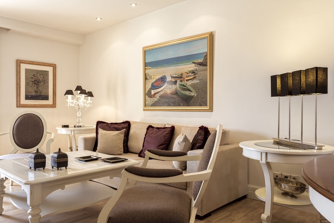 Imagen de los interiores del Hotel Skiathos Princess Resort. Foto 13