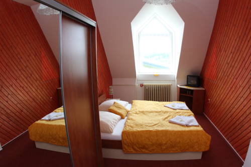 Imagen de la habitación del Hotel Skicentrum. Foto 9