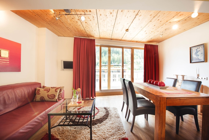 Imagen de los interiores del Hotel Skihotel Galzig. Foto 13