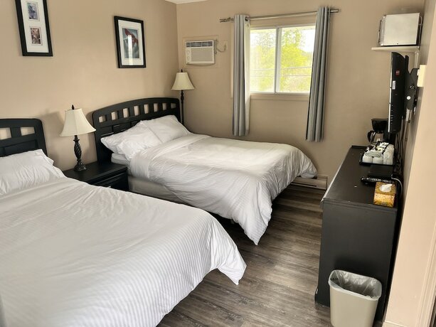 Imagen de la habitación del Hotel Skimmerhorn Inn. Foto 19