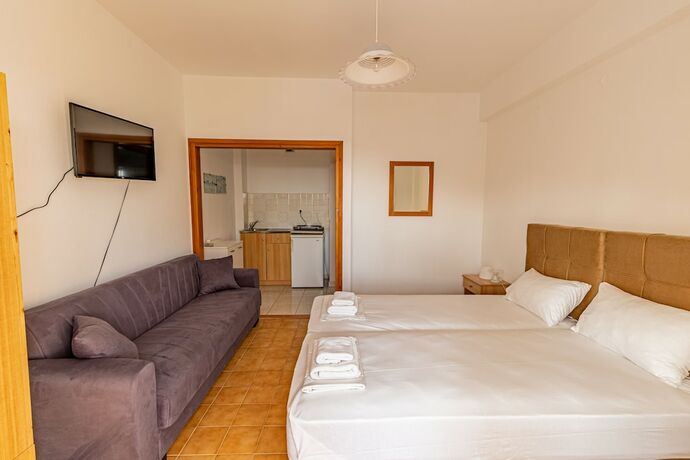 Imagen de la habitación del Hotel Skioni Studios. Foto 11