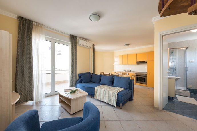 Imagen de la habitación del Hotel Skiper. Foto 16