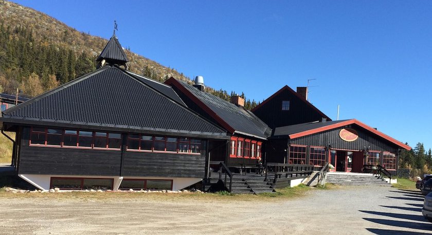 Imagen de los exteriores del Hotel Skjerdingen H&oslash;yfjellshotel. Foto 5