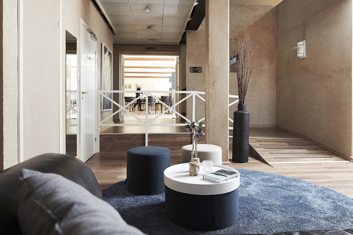 Imagen de los interiores del Hotel Skjern. Foto 17