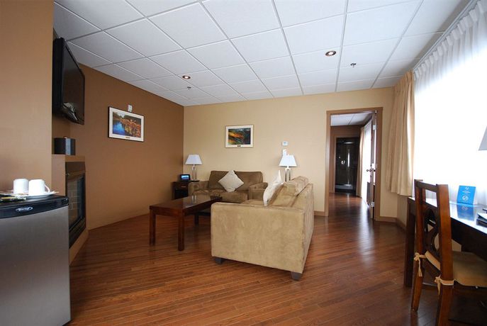 Imagen de los exteriores del Hotel Skky. Foto 11