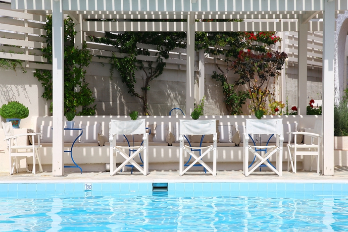 Imagen de la piscina del Hotel Skopelos Village. Foto 13