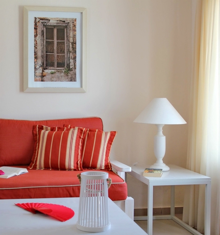 Imagen de los interiores del Hotel Skopelos Village. Foto 12