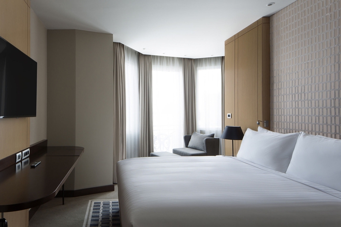 Imagen de la habitación del Hotel Skopje Marriott. Foto 4