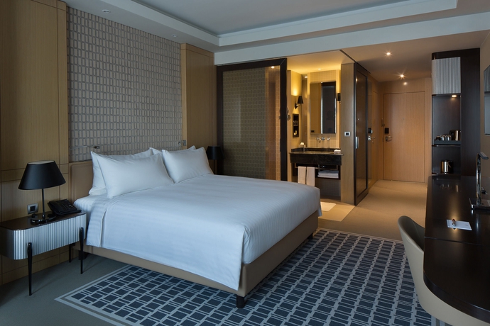 Imagen de la habitación del Hotel Skopje Marriott. Foto 6