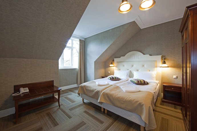 Imagen de la habitación del Hotel Skrunda Manor. Foto 3