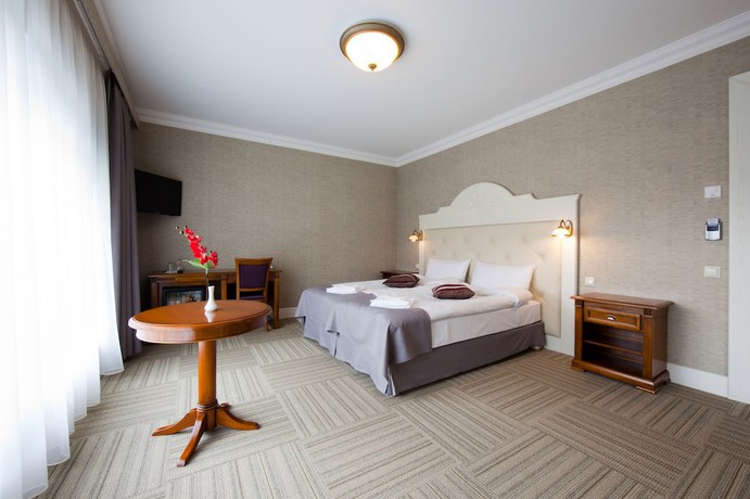 Imagen de la habitación del Hotel Skrunda Manor. Foto 4