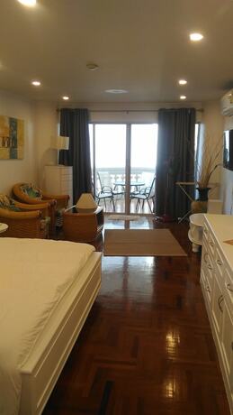 Imagen general del Hotel Sky Beach Apartment. Foto 3