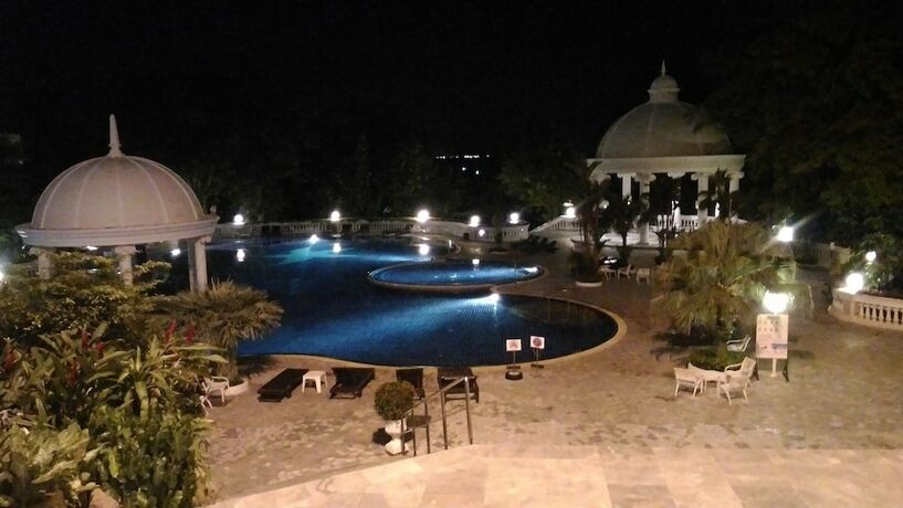 Imagen general del Hotel Sky Beach Apartment. Foto 12