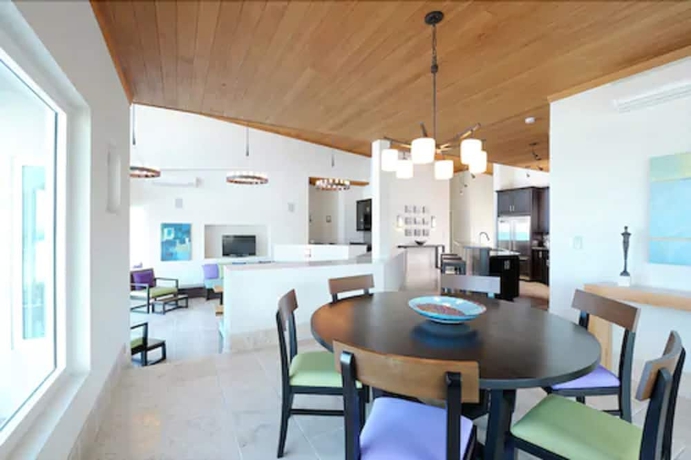 Imagen de la habitación del Hotel Sky Beach Club. Foto 2