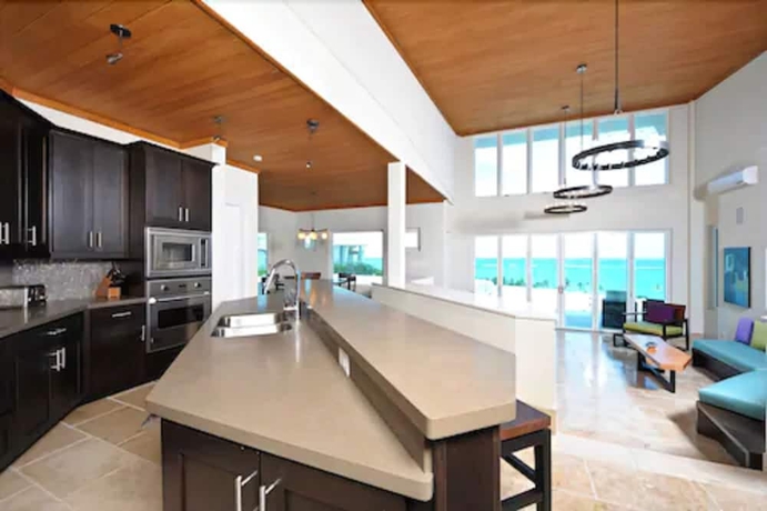 Imagen de la habitación del Hotel Sky Beach Club. Foto 4