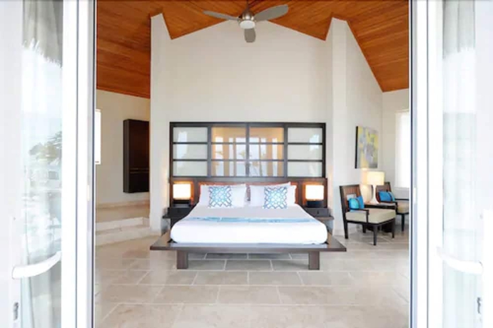 Imagen de la habitación del Hotel Sky Beach Club. Foto 15