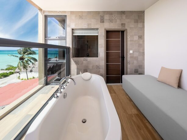 Imagen general del Hotel Sky Beach Maldives. Foto 9