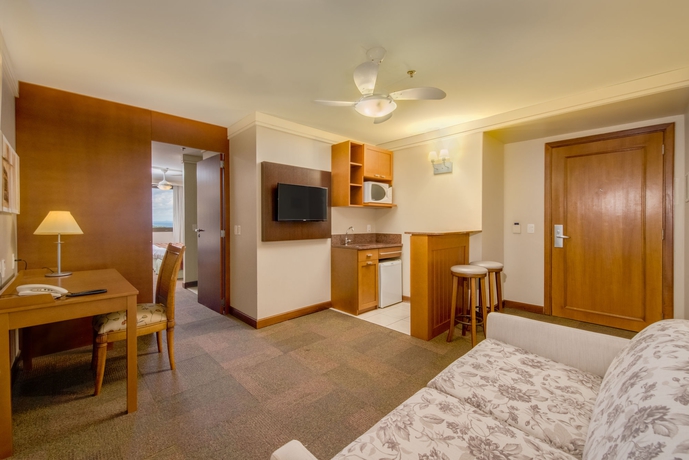 Imagen de los interiores del Hotel Sky Borges Alpenhaus. Foto 9