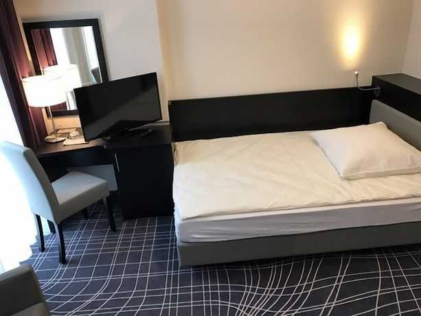 Imagen de la habitación del Hotel Sky Business. Foto 3