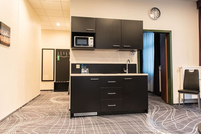 Imagen de la habitación del Hotel Sky Business. Foto 5