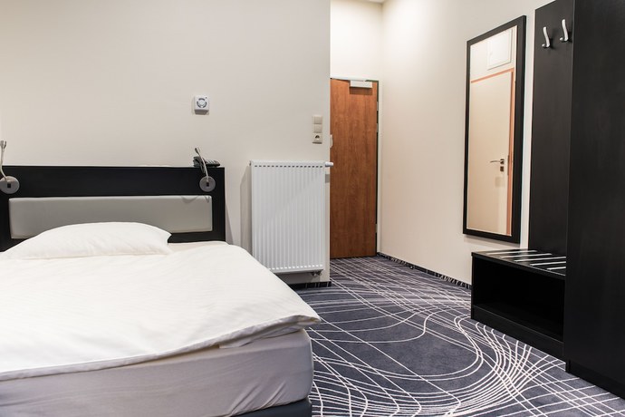 Imagen de la habitación del Hotel Sky Business. Foto 6