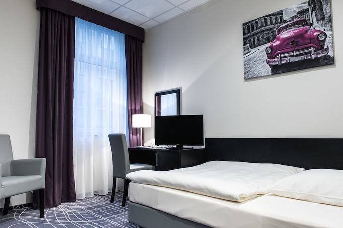 Imagen de la habitación del Hotel Sky Business. Foto 17