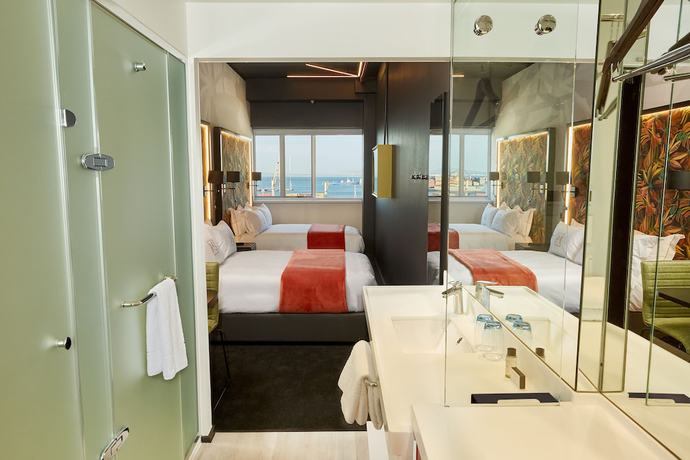 Imagen de la habitación del Hotel Sky Cape Town. Foto 4