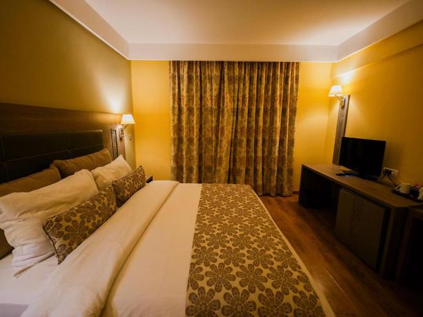 Imagen general del Hotel Sky Casa Airport. Foto 1