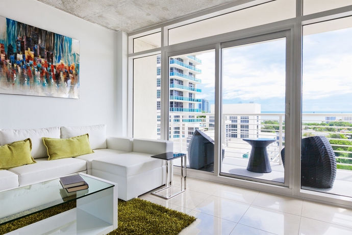 Imagen de los interiores del Hotel Sky City at Midtown. Foto 9