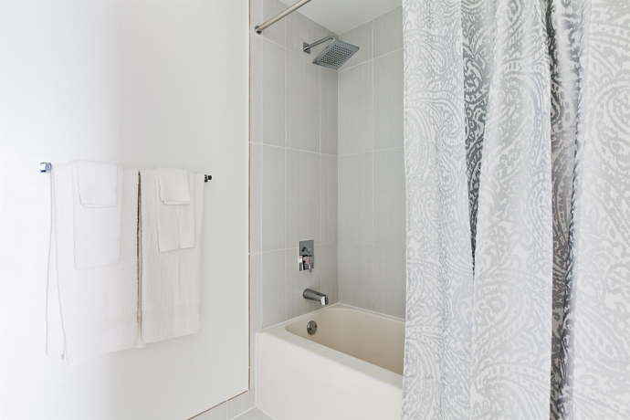 Imagen de la habitación del Hotel Sky City at Midtown. Foto 6
