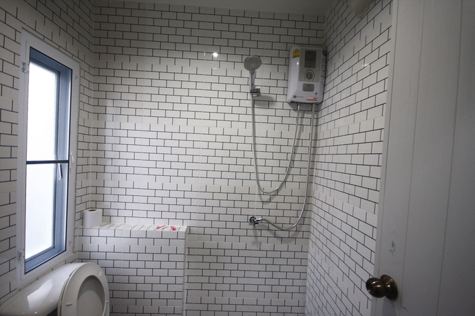 Imagen de la habitación del Hotel Sky Cottage. Foto 16