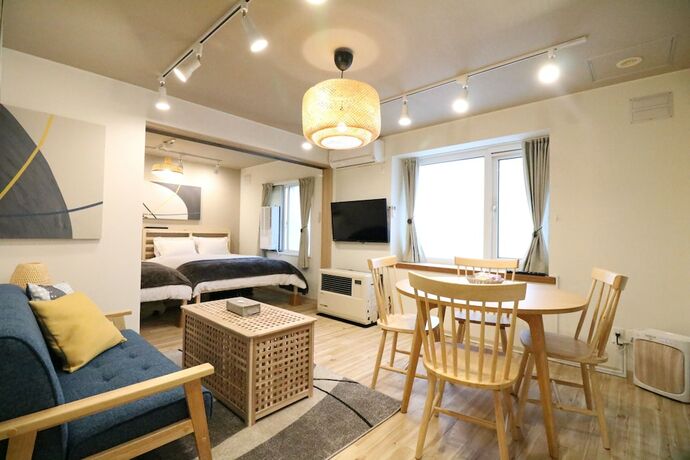 Imagen de la habitación del Hotel Sky Court 717. Foto 16