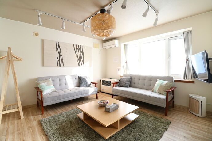 Imagen de la habitación del Hotel Sky Court 717. Foto 17