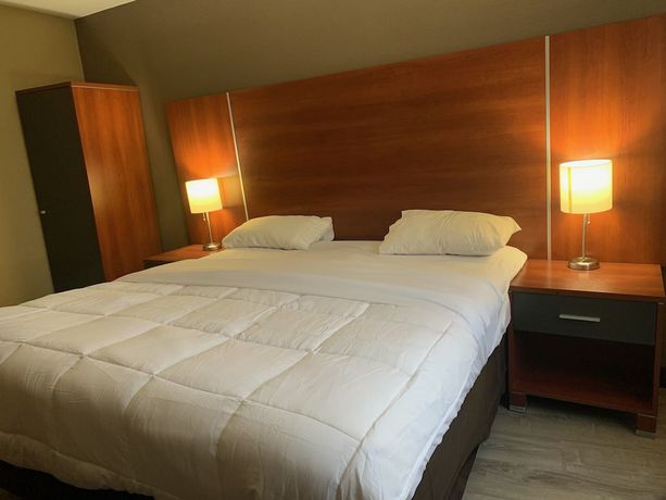 Imagen de la habitación del Hotel Sky Flushing/laguardia Airport. Foto 7