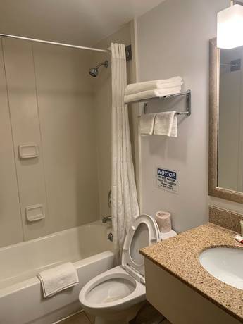 Imagen de la habitación del Hotel Sky Flushing/laguardia Airport. Foto 10