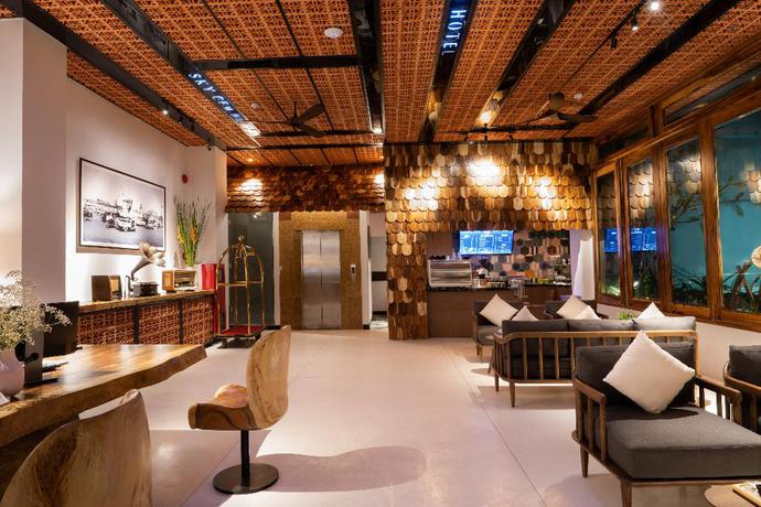 Imagen de los interiores del Hotel Sky Gem Central. Foto 14