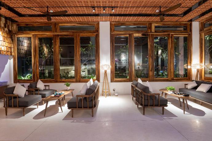 Imagen de los interiores del Hotel Sky Gem Central. Foto 17