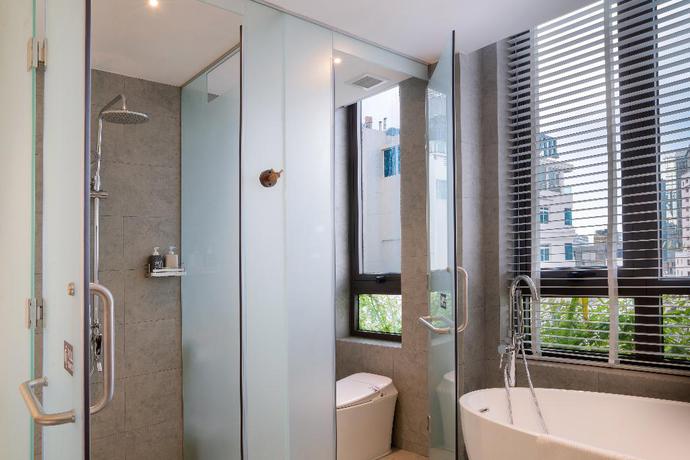 Imagen de la habitación del Hotel Sky Gem Central. Foto 8