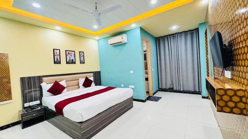 Imagen de la habitación del Hotel Sky, Gurugram. Foto 7