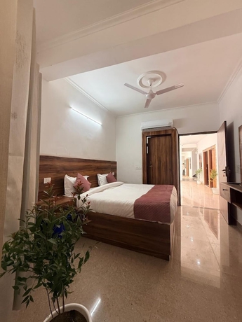Imagen de la habitación del Hotel Sky, Gurugram. Foto 7
