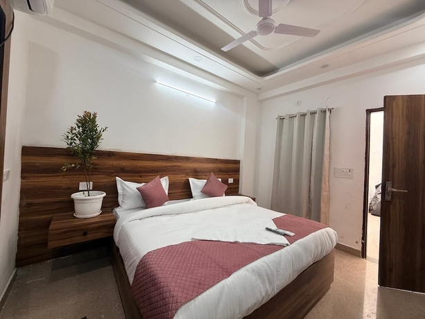 Imagen de la habitación del Hotel Sky, Gurugram. Foto 9