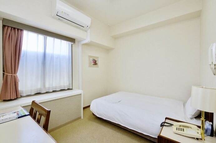 Imagen de la habitación del Hotel Sky Heart Kawasaki. Foto 19