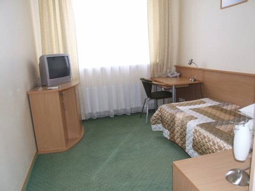 Imagen de la habitación del Hotel Sky High. Foto 3