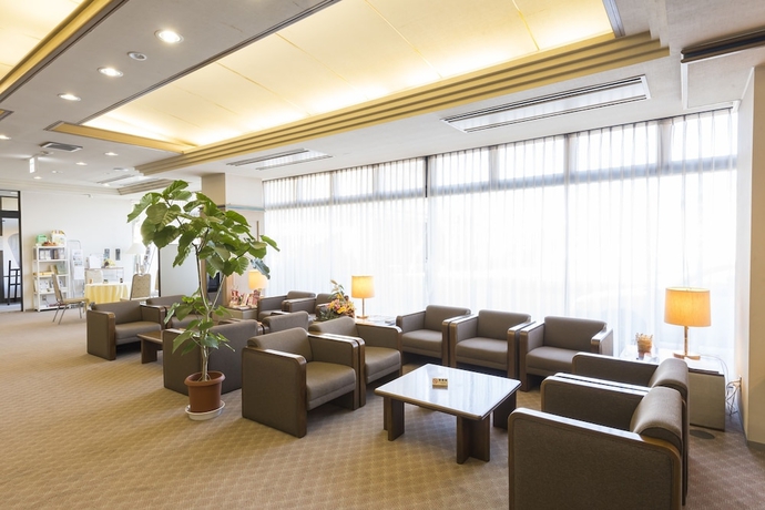 Imagen de los interiores del Hotel Sky Hotel Namerikawa. Foto 18