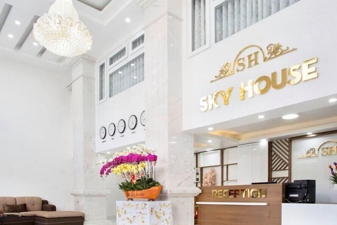 Imagen de los interiores del Hotel Sky House. Foto 14