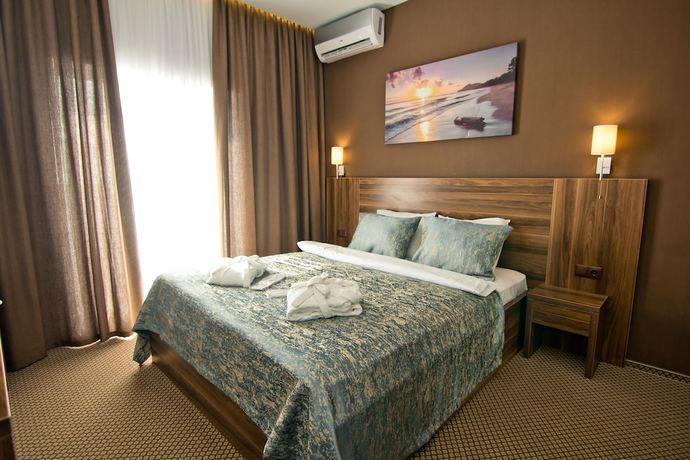 Imagen de la habitación del Hotel Sky Inn Batumi. Foto 2