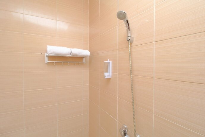 Imagen general del Hotel Sky Inn Mangga Besar 1 Jakarta. Foto 10