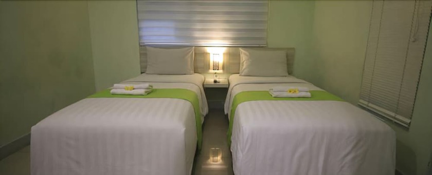 Imagen de la habitación del Hotel Sky Jogja. Foto 4