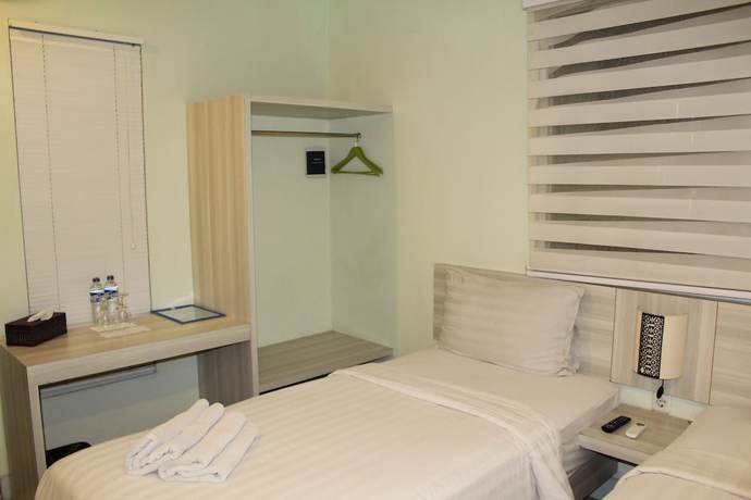 Imagen de la habitación del Hotel Sky Jogja. Foto 11